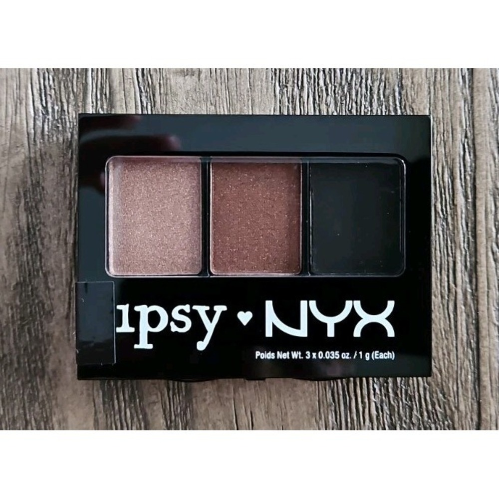 NEW ipsy x NYX 3 Color Eyeshadow Palette IPSYNYX01 Sealed